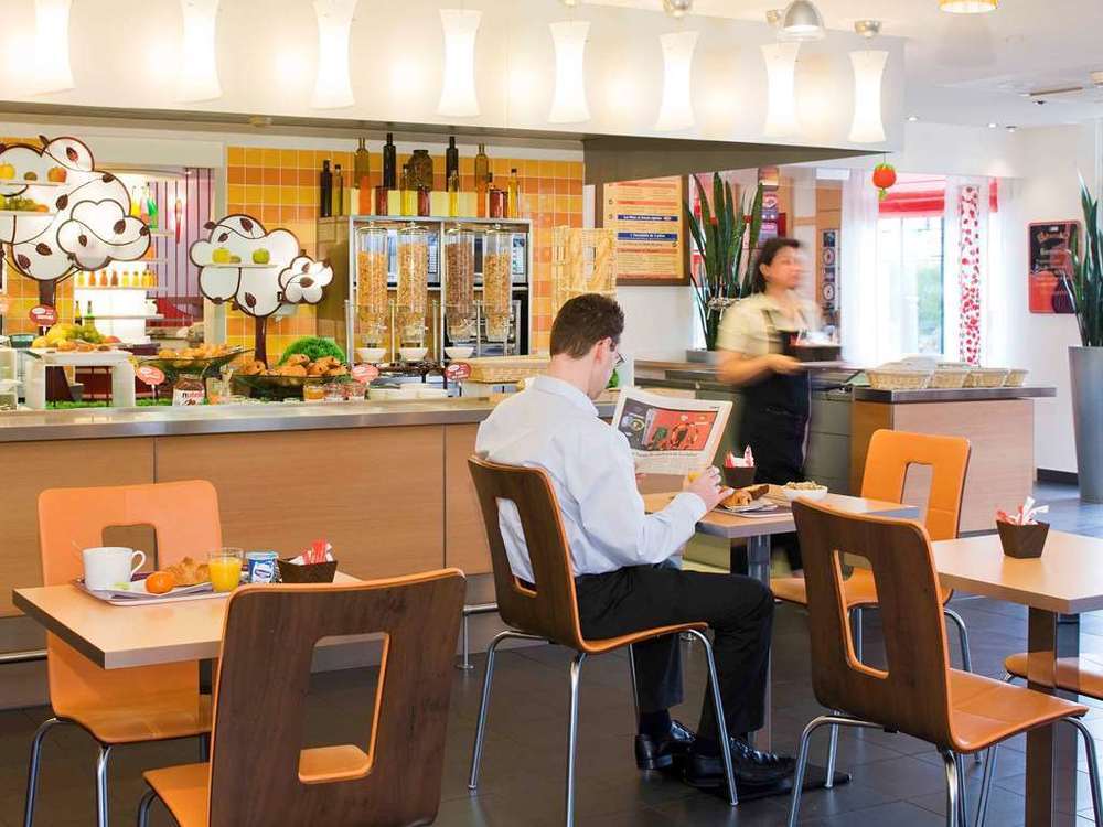 Ibis Mulhouse Ile Napoleon Ξενοδοχείο Sausheim Εστιατόριο φωτογραφία